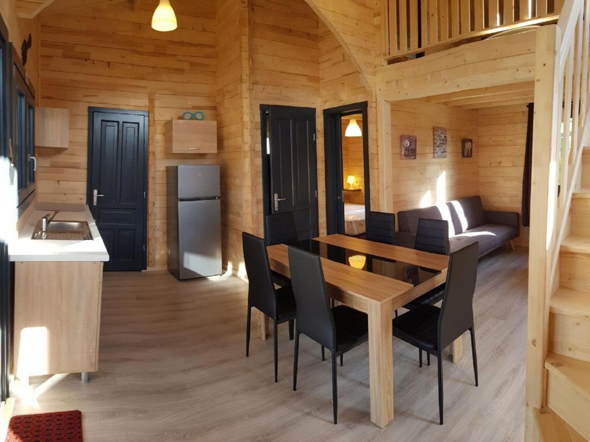 Chalet In Saint Laurent On A Slope المظهر الخارجي الصورة